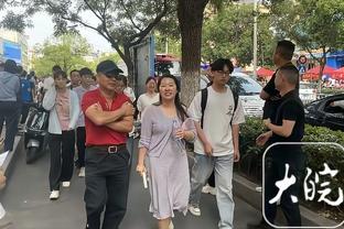 你别上了！6分33秒科尔换上波杰姆决战！克莱坐板凳！